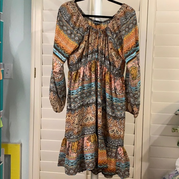 Fashion Fuse Dresses & Skirts - BoHo, peasant,- flowing dress size 1X